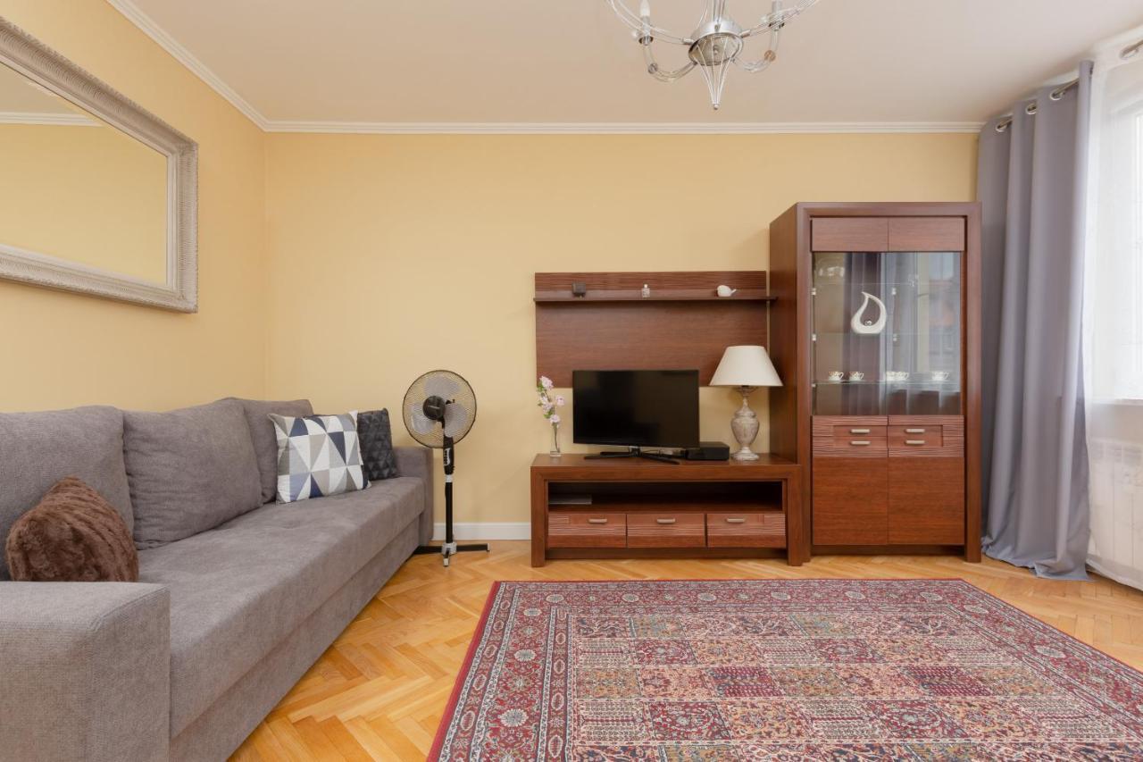 Miodowa Apartment Krasinski Garden Warsaw By Noclegi Renters Exterior foto